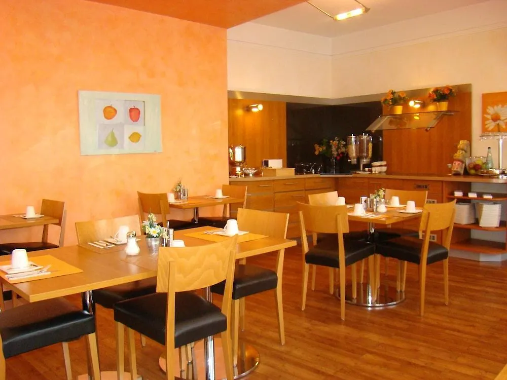 Senator Hotel Frankfurt am Main